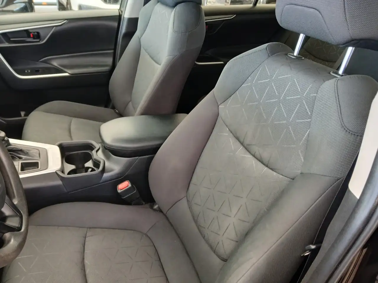 Toyota RAV 4 photo Toyota RAV 4