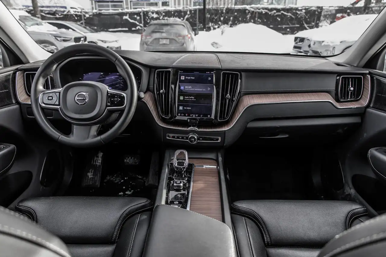 Volvo XC60 снимка Volvo XC60