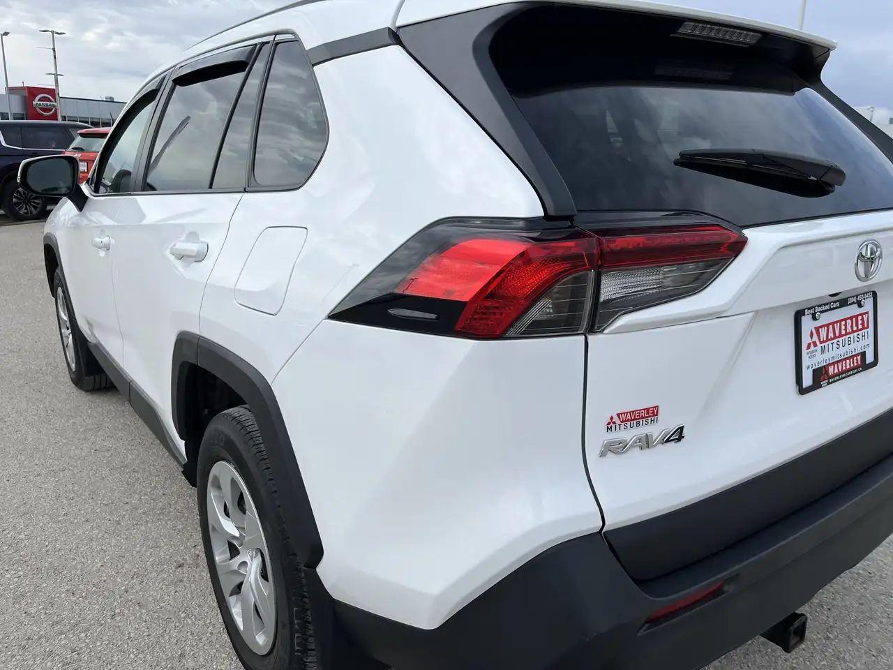 Toyota RAV 4 снимка Toyota RAV 4