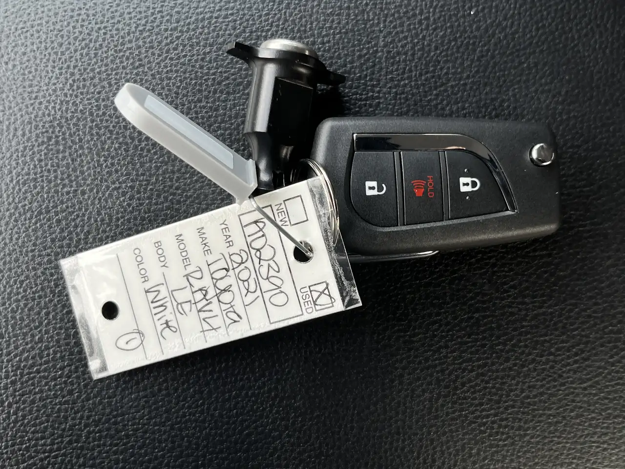 Toyota RAV 4 снимка Toyota RAV 4