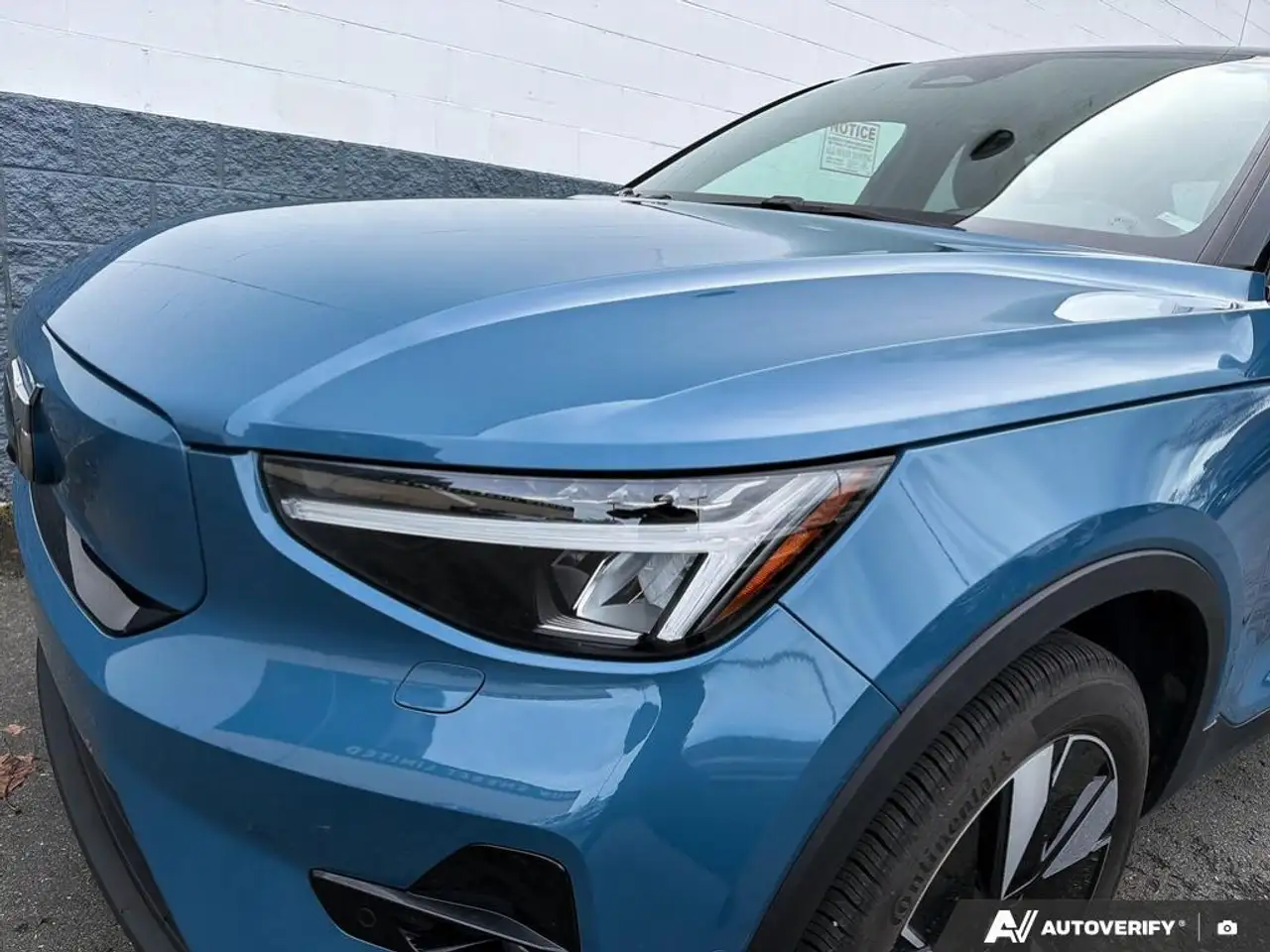 Volvo XC40 снимка Volvo XC40