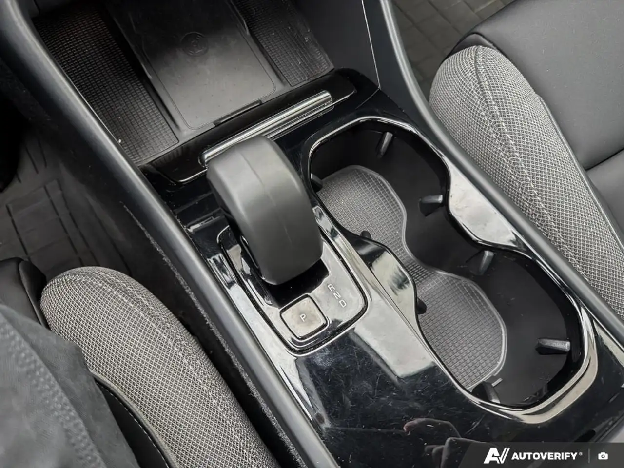 Volvo XC40 снимка Volvo XC40