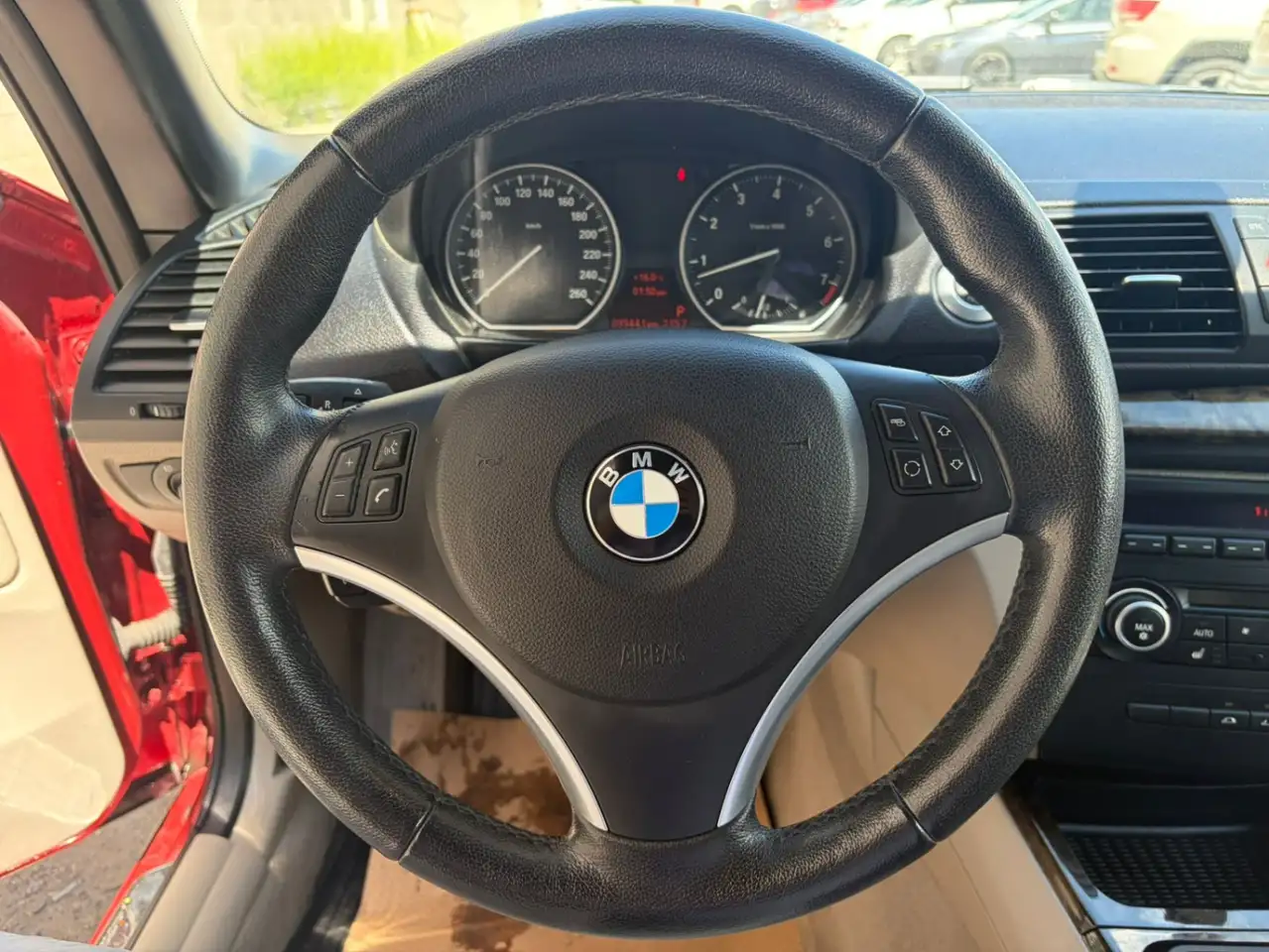 BMW 1 Series photo BMW 1 Series