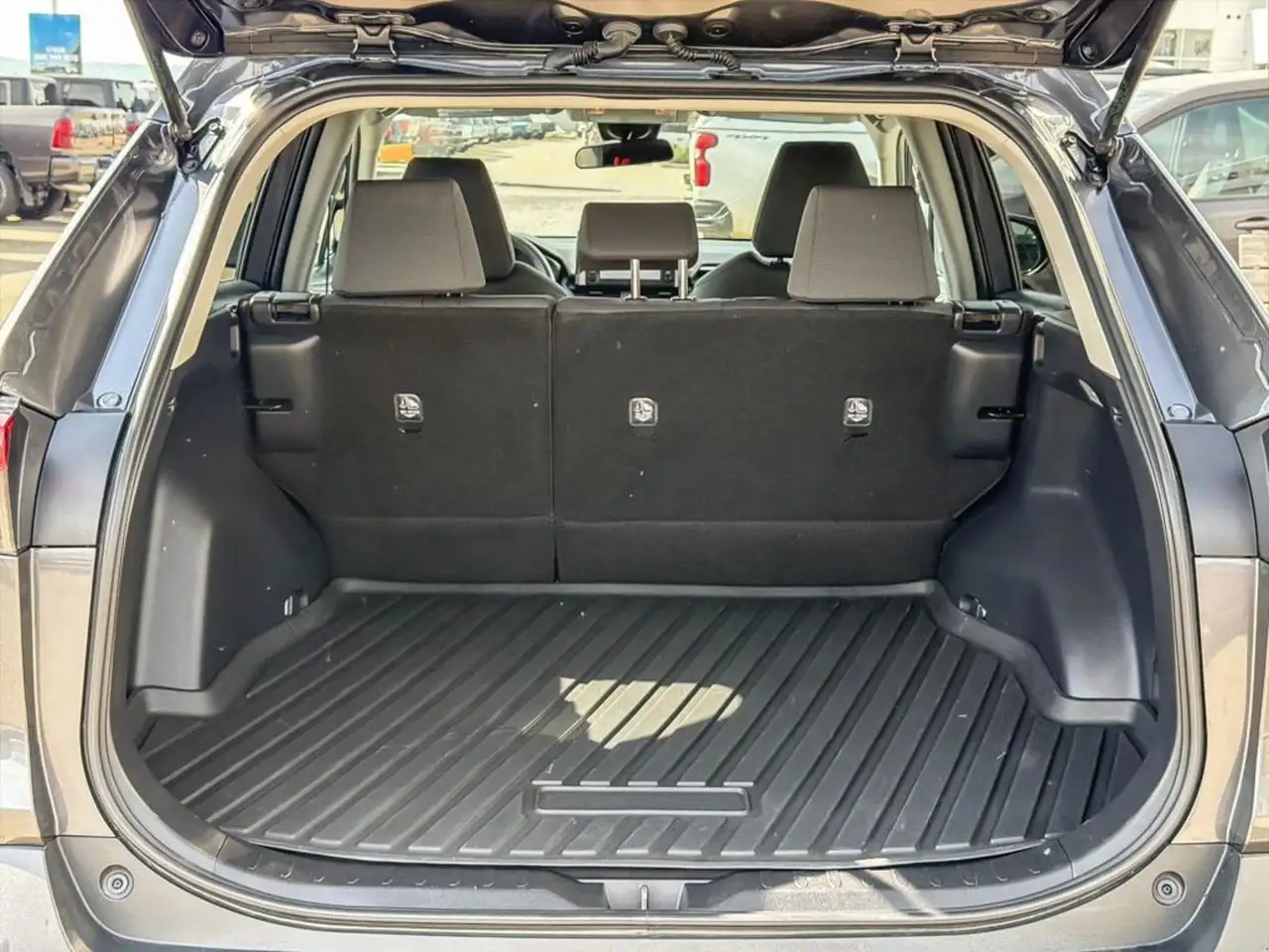 Toyota RAV 4 photo Toyota RAV 4