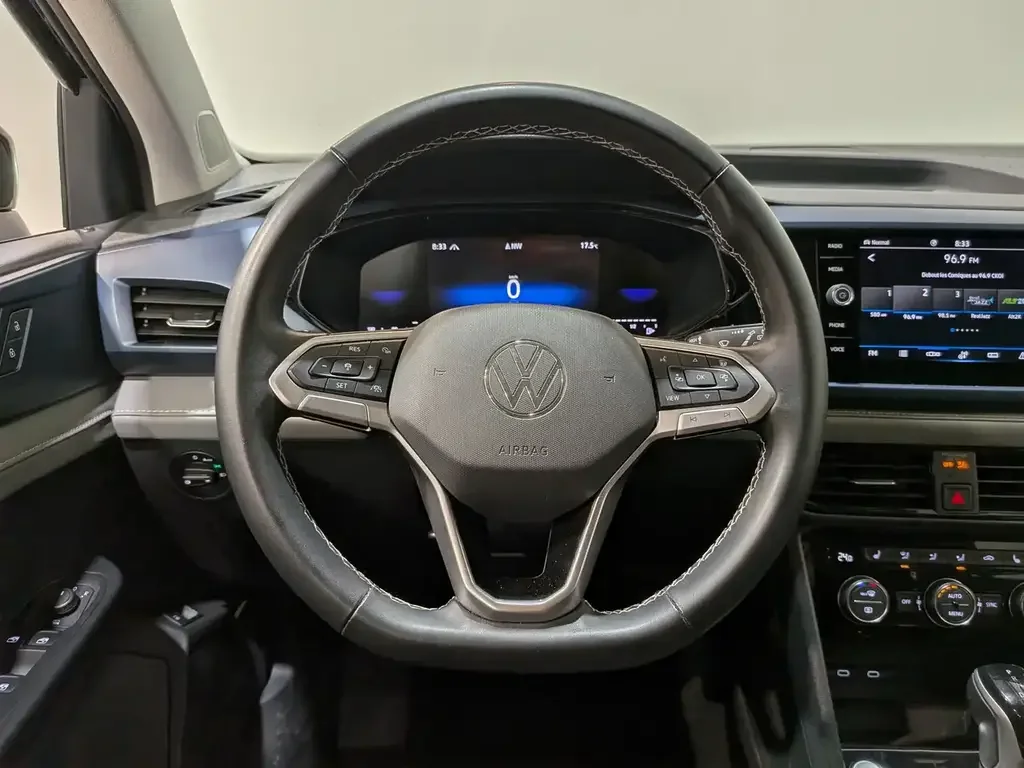 Volkswagen Taos снимка Volkswagen Taos