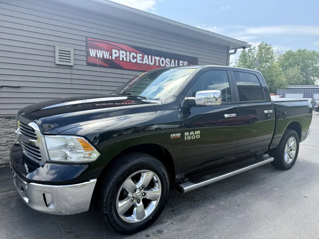 RAM 1500 photo RAM 1500