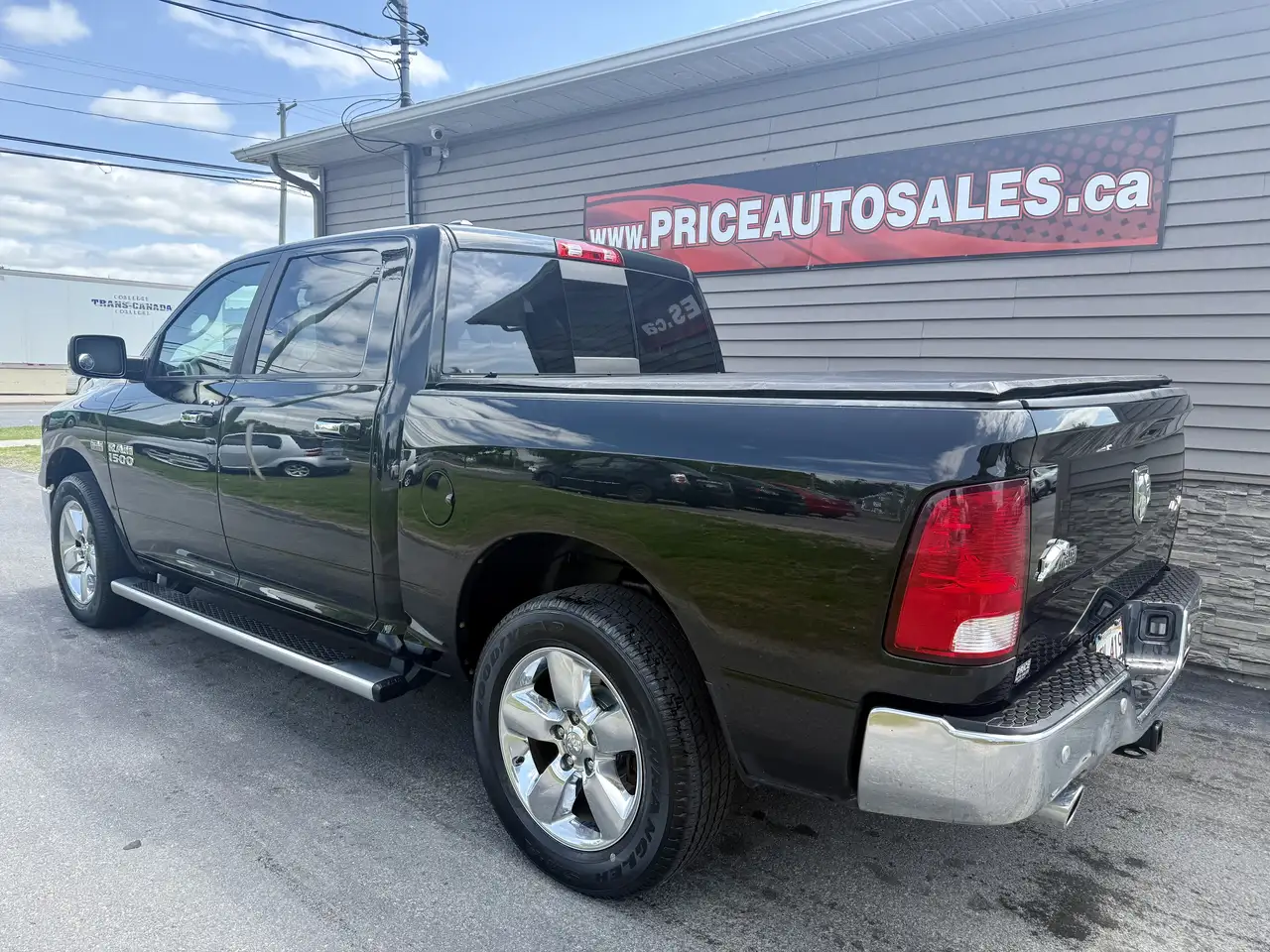 RAM 1500 photo RAM 1500