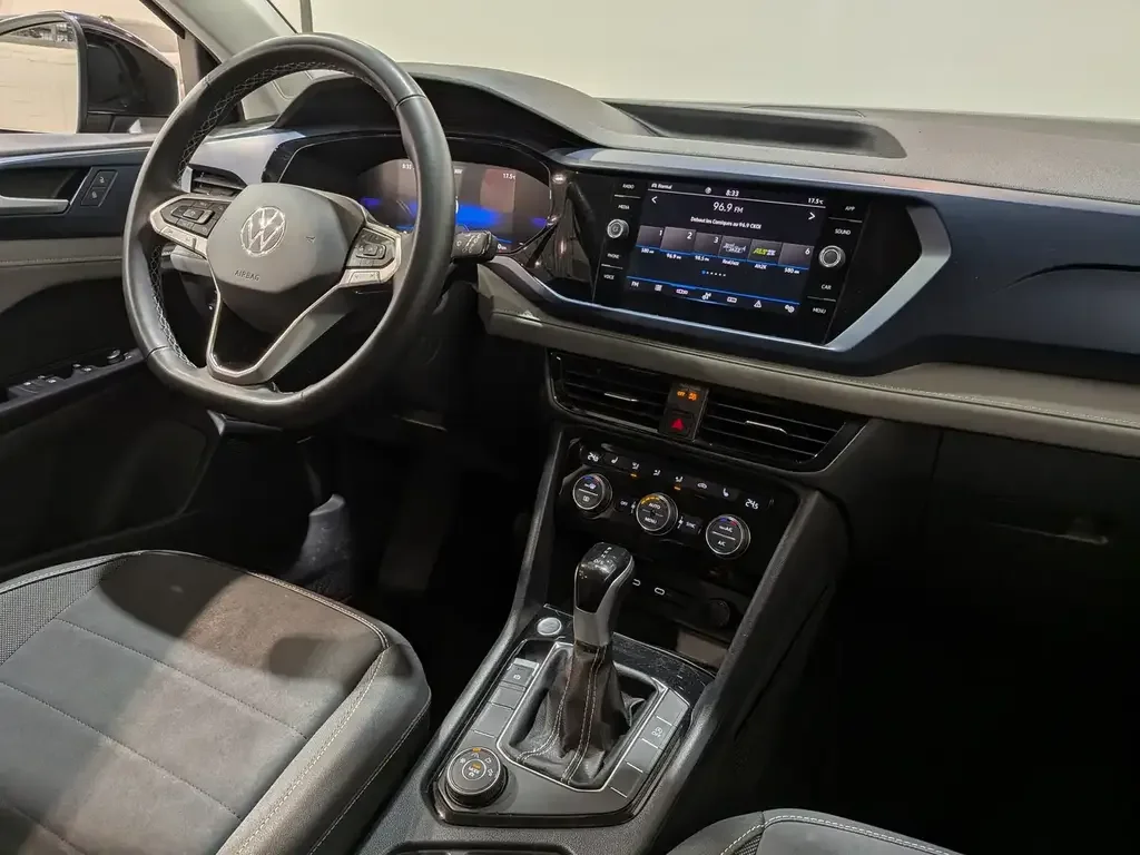 Volkswagen Taos снимка Volkswagen Taos