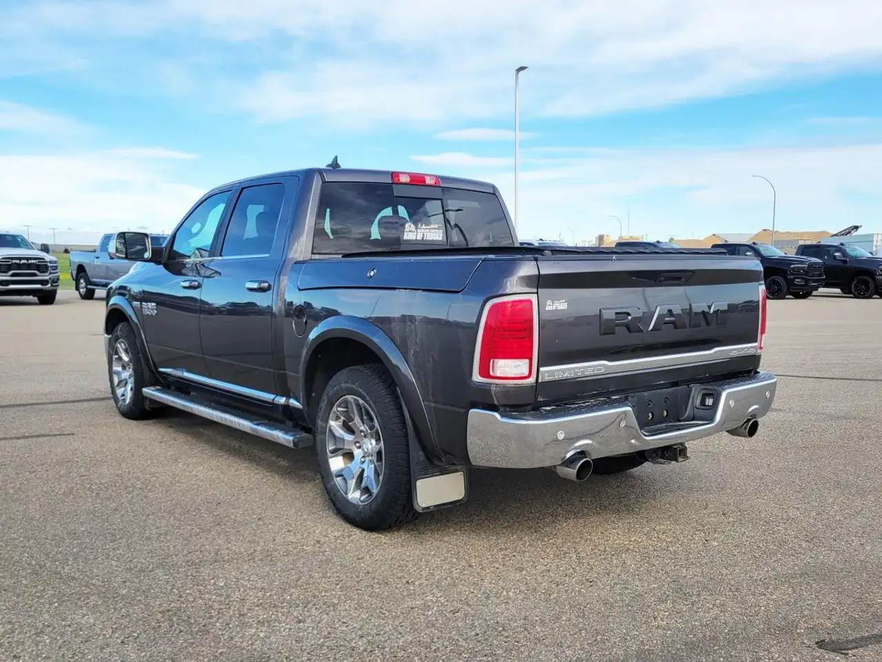 RAM 1500 снимка RAM 1500