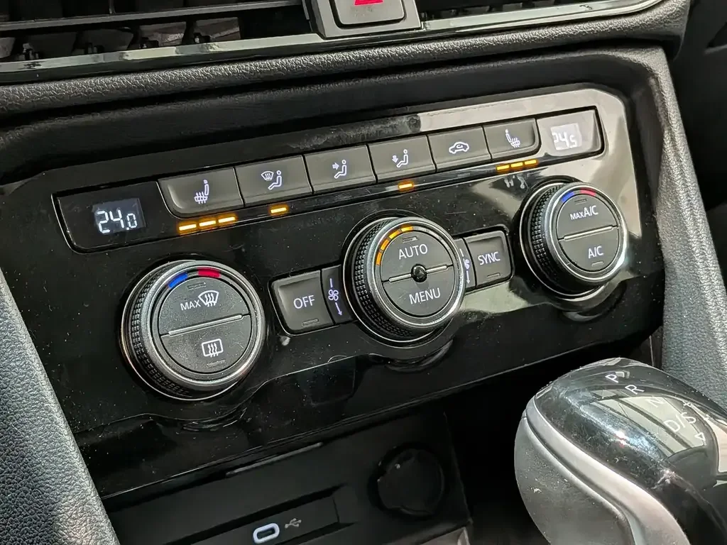 Volkswagen Taos снимка Volkswagen Taos
