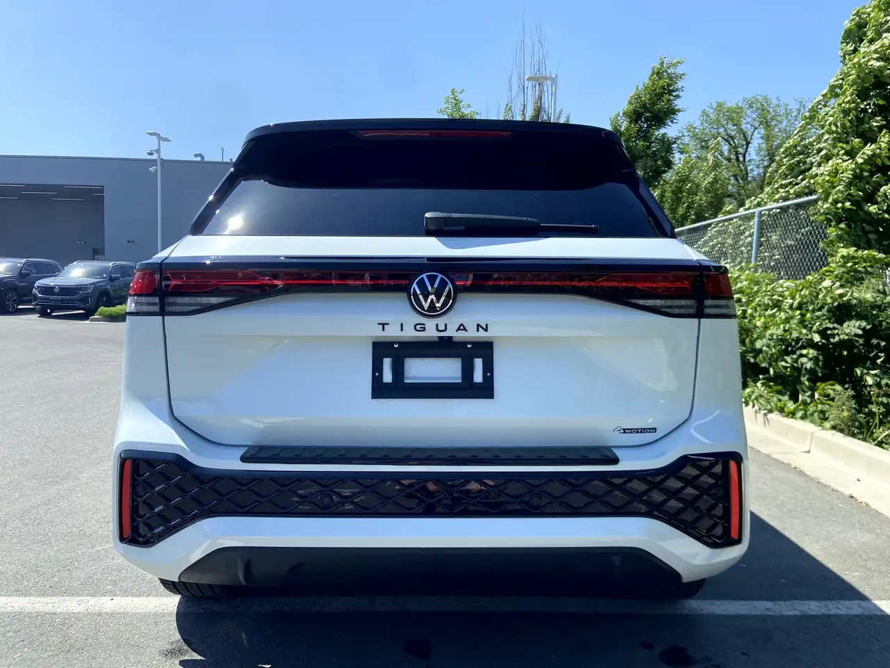 Volkswagen Tiguan снимка Volkswagen Tiguan