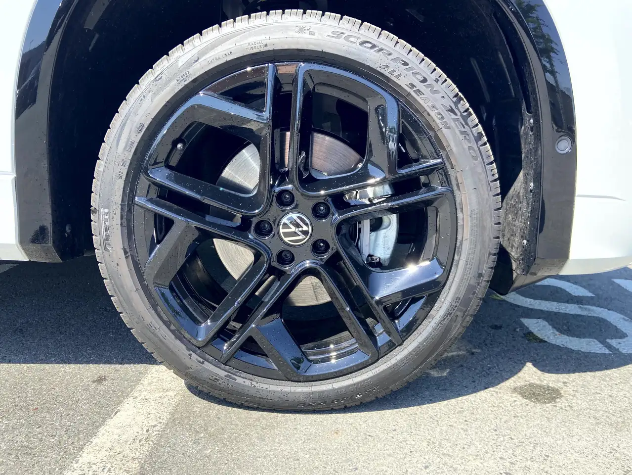 Volkswagen Tiguan снимка Volkswagen Tiguan