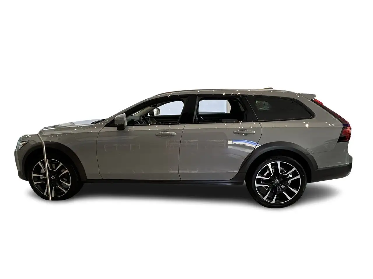 Volvo V90 Cross Country снимка Volvo V90 Cross Country