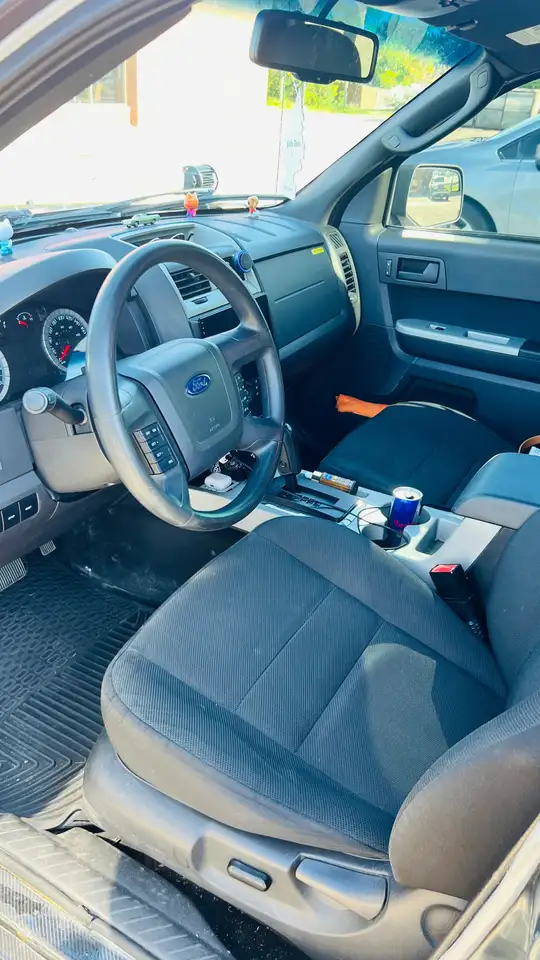 Ford Escape photo Ford Escape