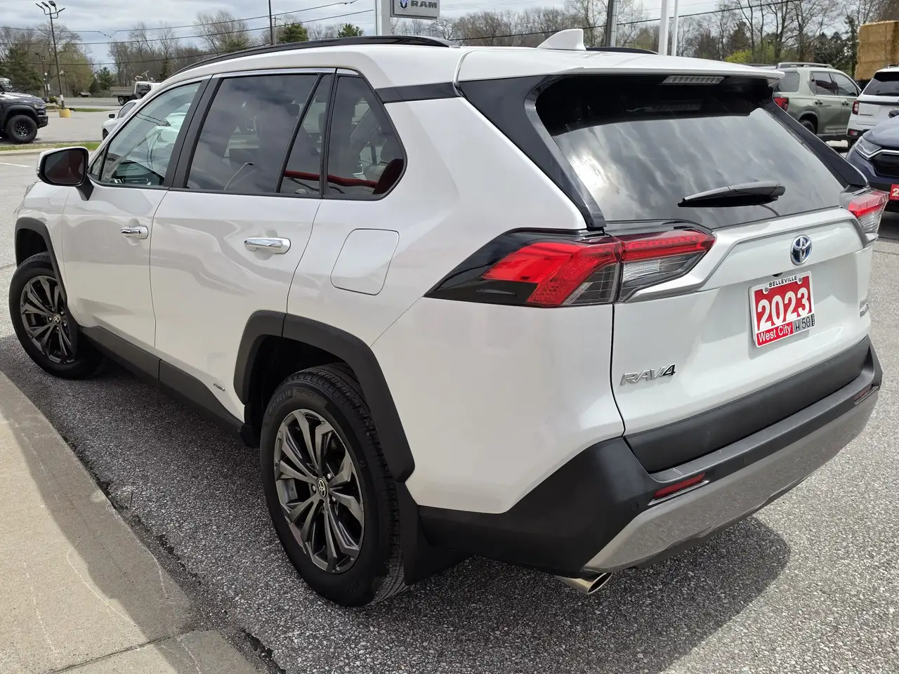 Toyota RAV 4 снимка Toyota RAV 4