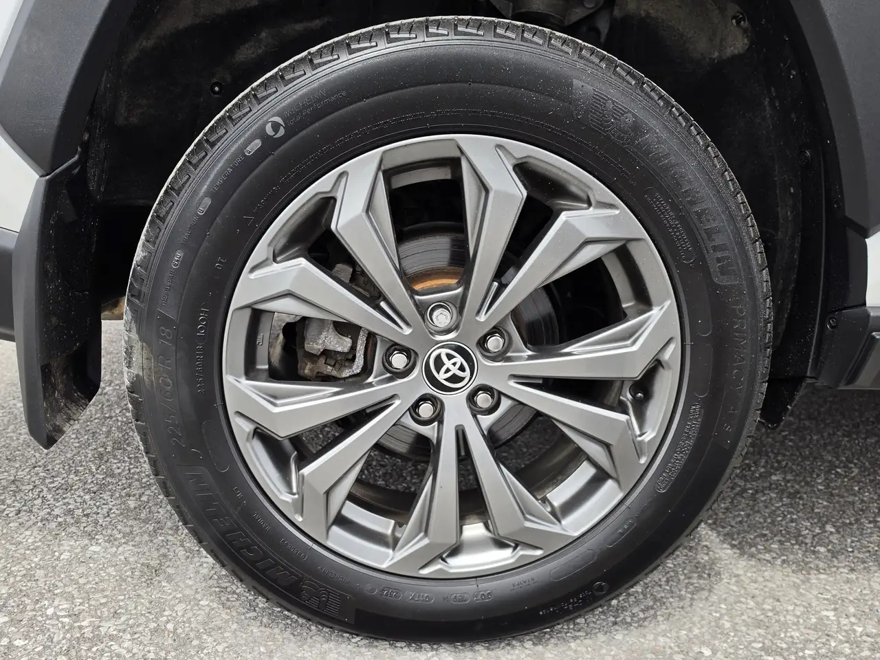 Toyota RAV 4 снимка Toyota RAV 4