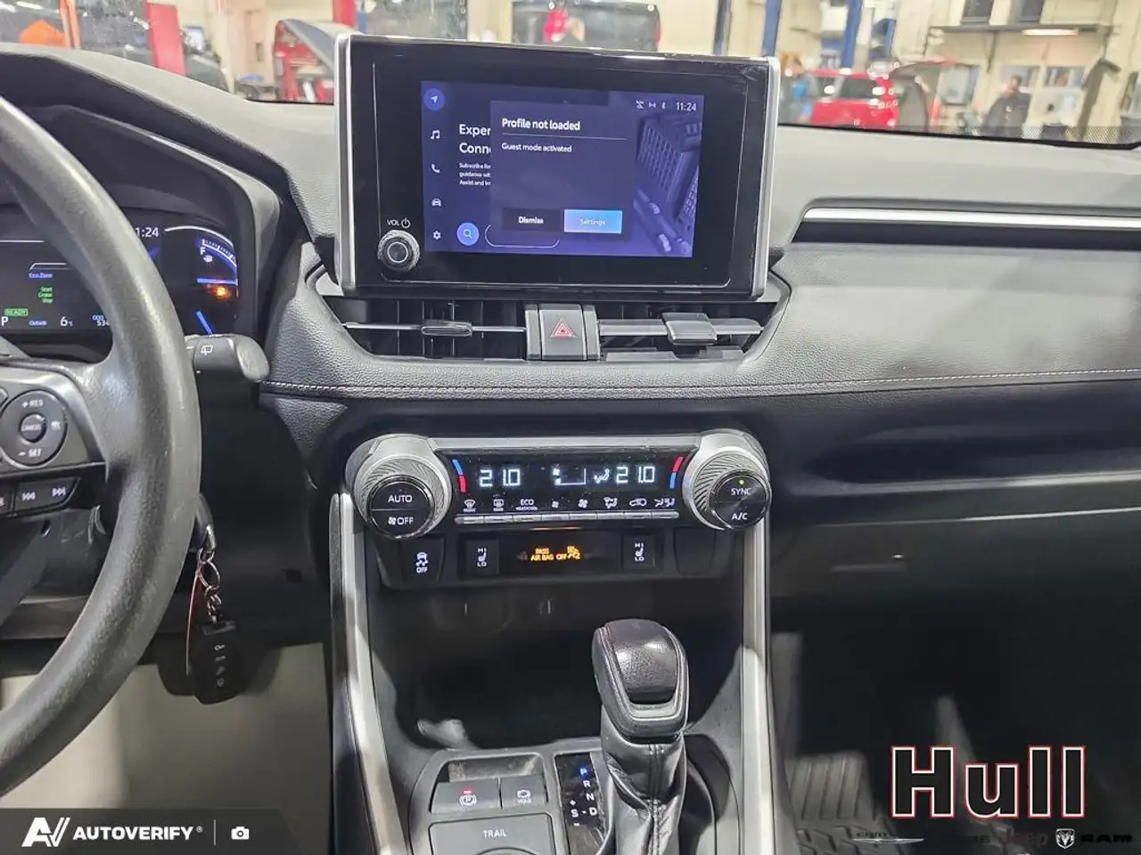 Toyota RAV 4 снимка Toyota RAV 4