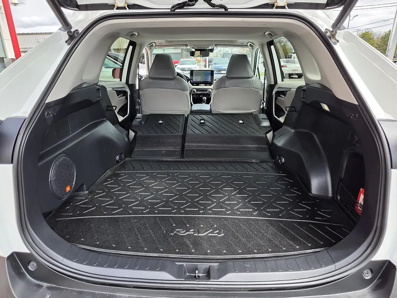 Toyota RAV 4 снимка Toyota RAV 4