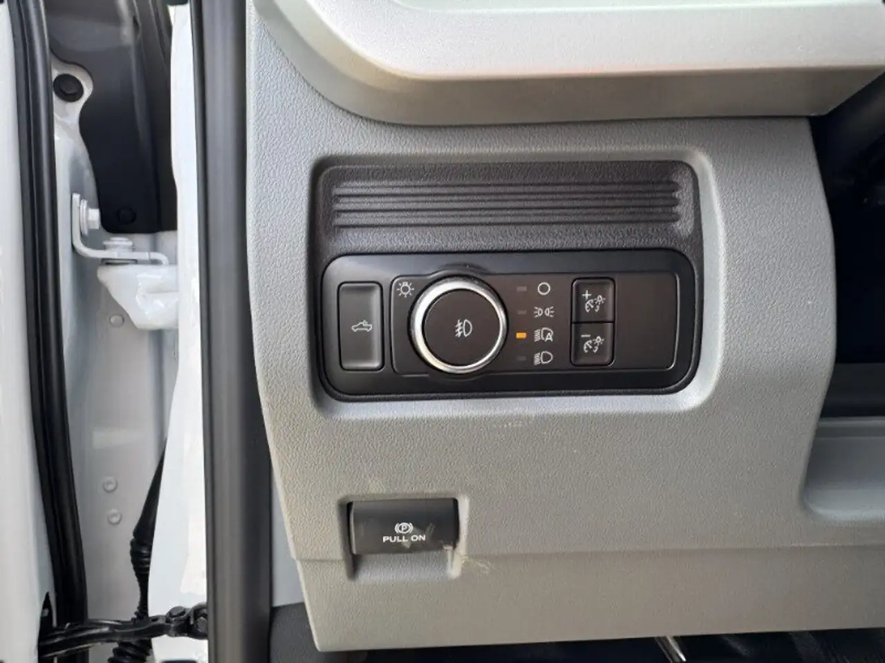 Ford F 350 снимка Ford F 350
