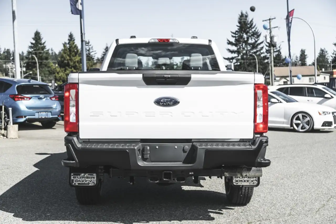 Ford F 350 снимка Ford F 350