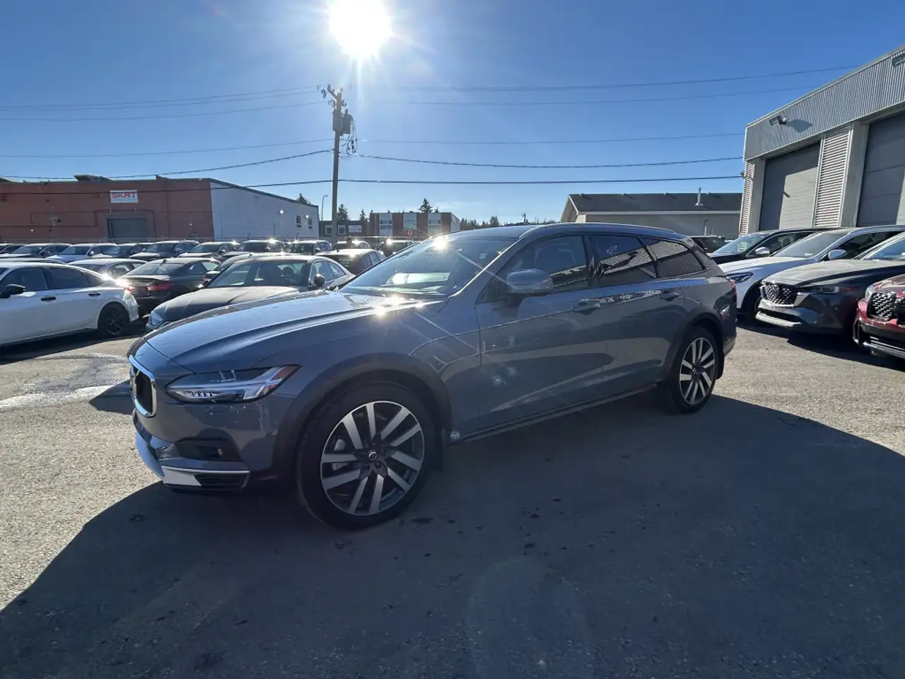 Volvo V90 Cross Country снимка Volvo V90 Cross Country