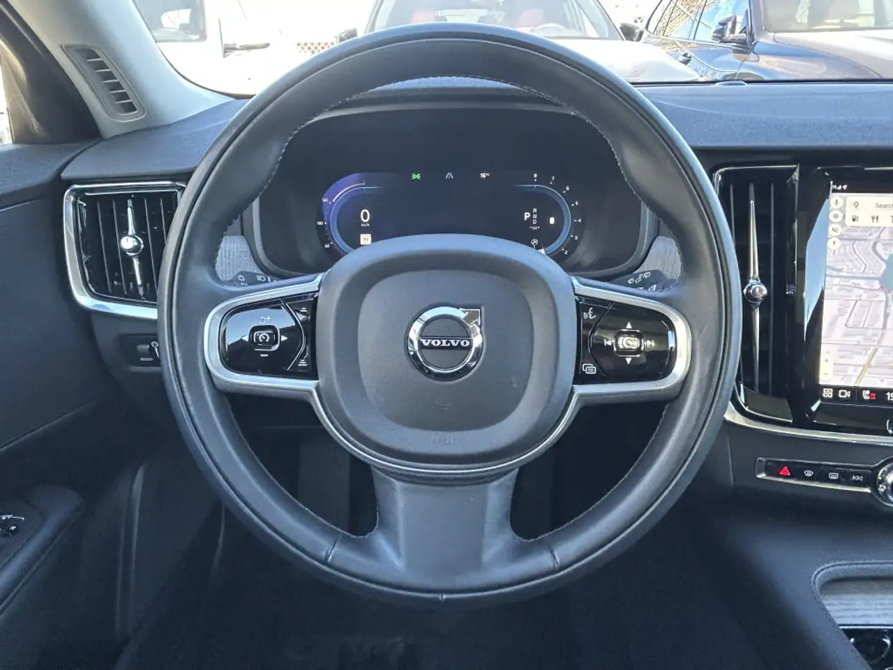 Volvo V90 Cross Country снимка Volvo V90 Cross Country