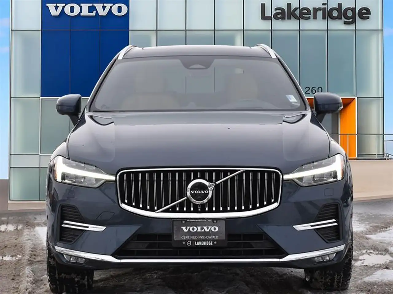 Volvo XC60 снимка Volvo XC60