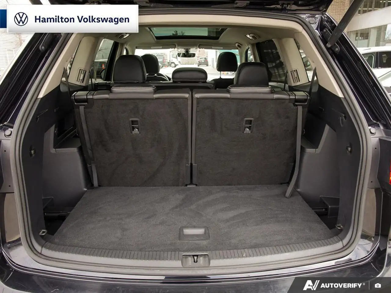 Volkswagen Atlas снимка Volkswagen Atlas