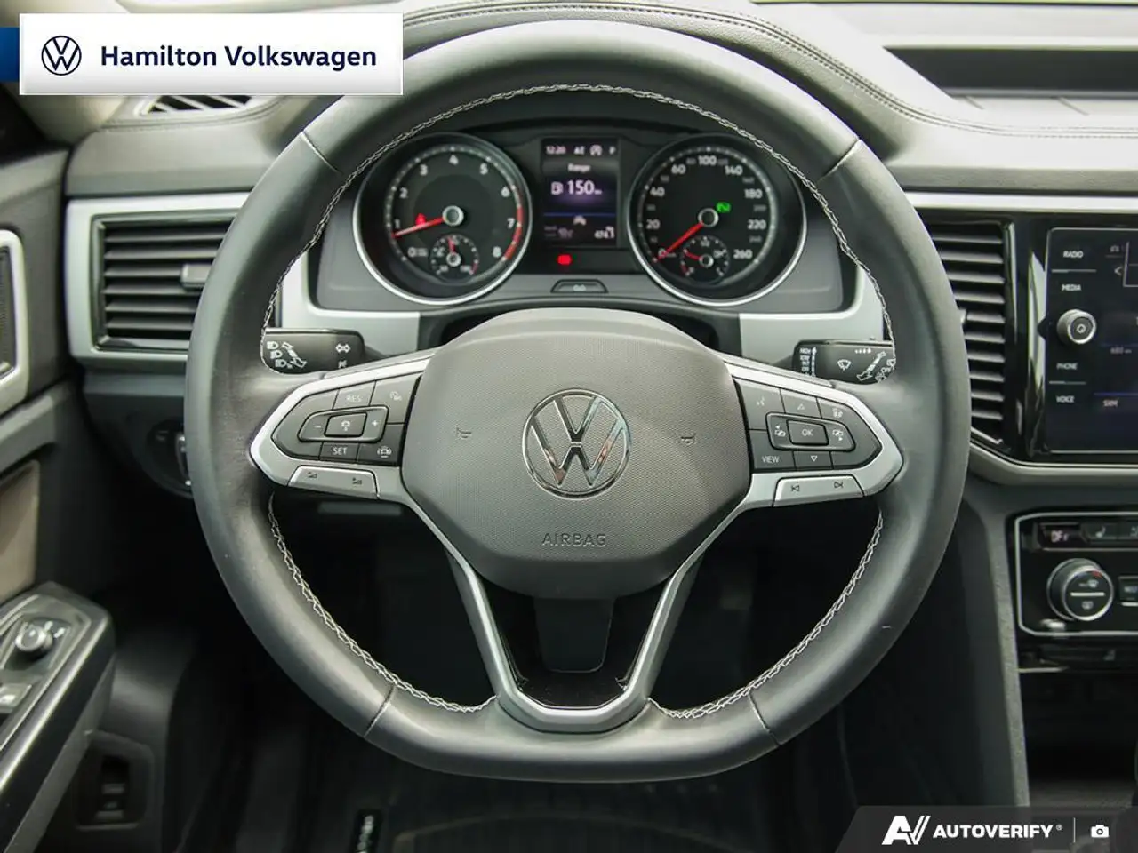 Volkswagen Atlas снимка Volkswagen Atlas