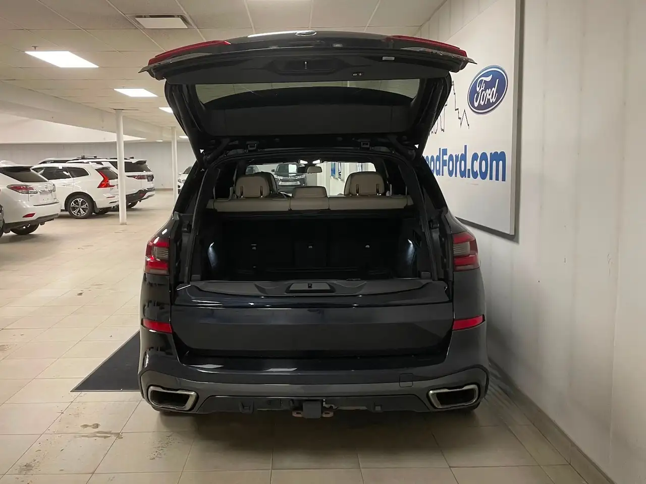 BMW X5 снимка BMW X5