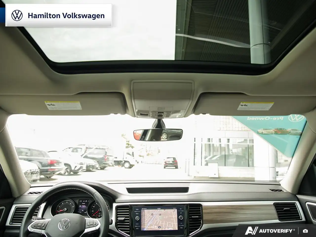 Volkswagen Atlas снимка Volkswagen Atlas