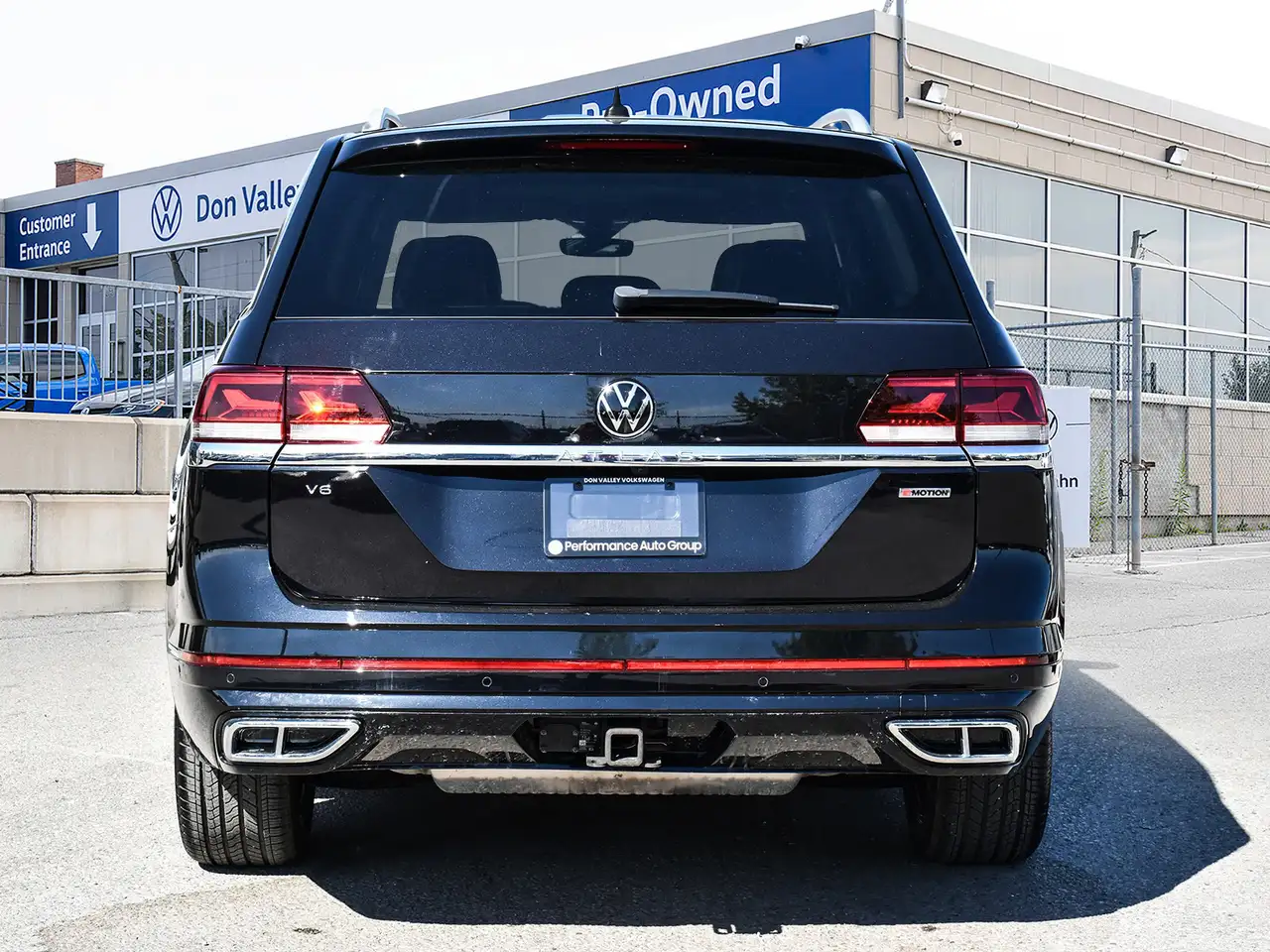 Volkswagen Atlas снимка Volkswagen Atlas