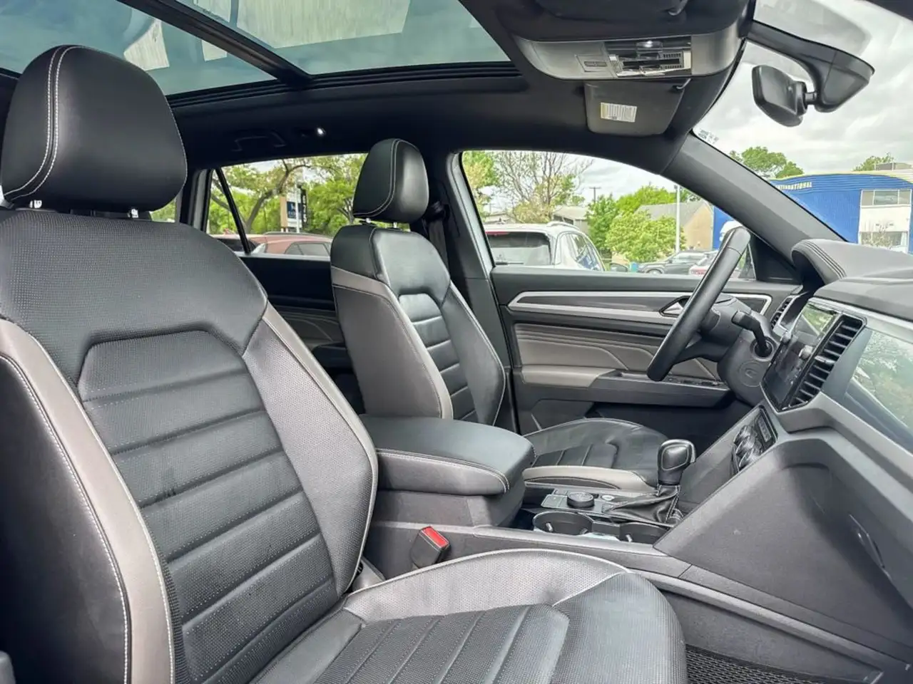 Volkswagen Atlas снимка Volkswagen Atlas