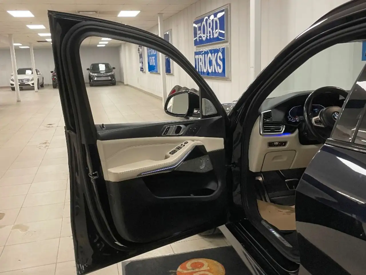 BMW X5 снимка BMW X5