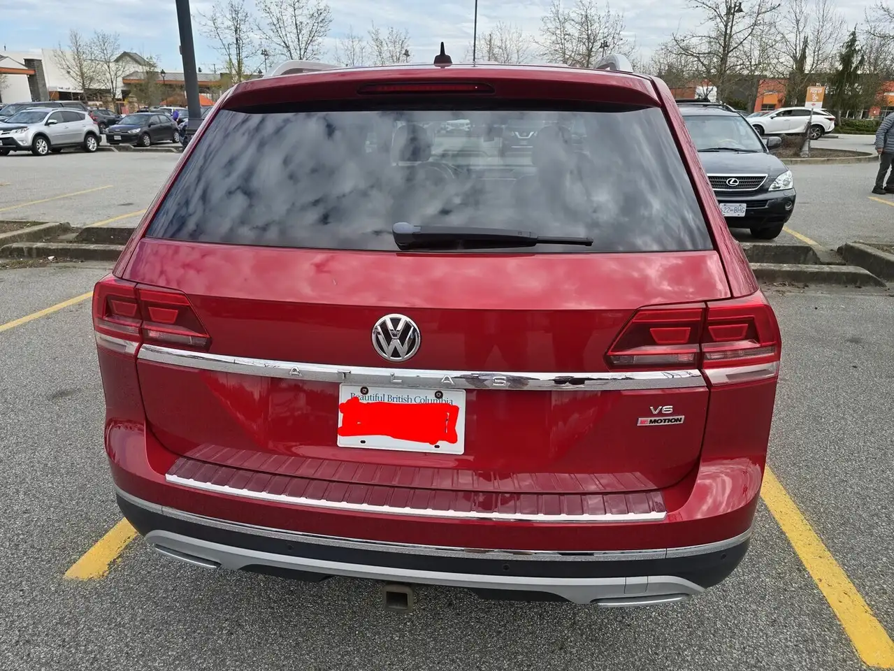Volkswagen Atlas photo Volkswagen Atlas