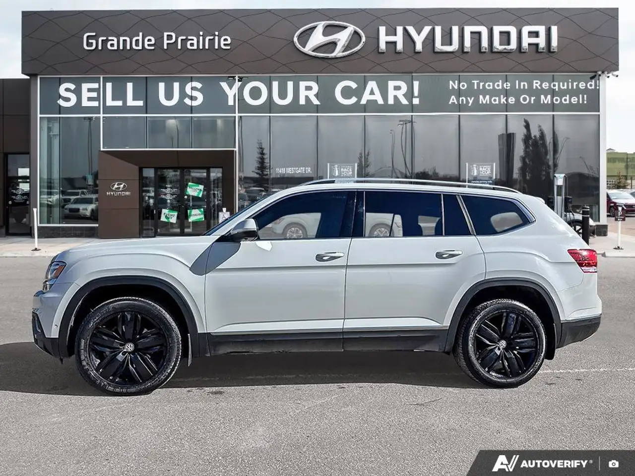 Volkswagen Atlas снимка Volkswagen Atlas