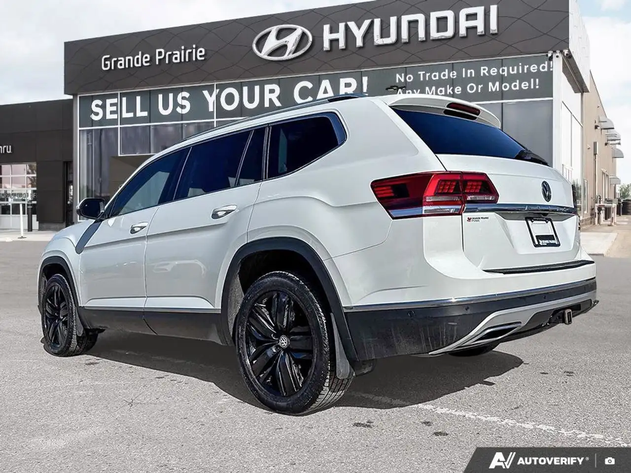 Volkswagen Atlas снимка Volkswagen Atlas
