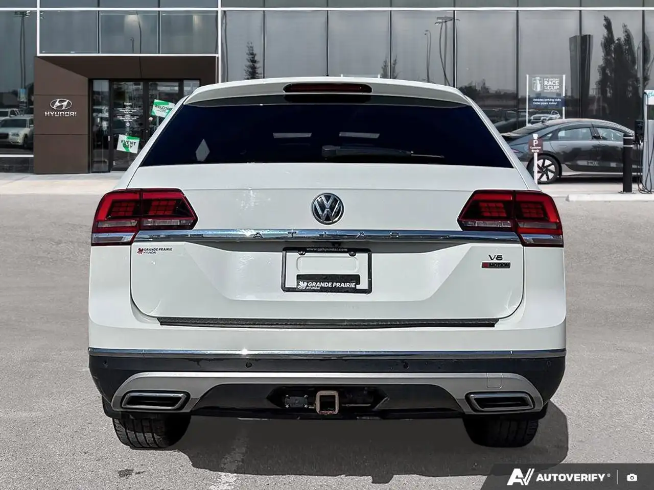 Volkswagen Atlas снимка Volkswagen Atlas