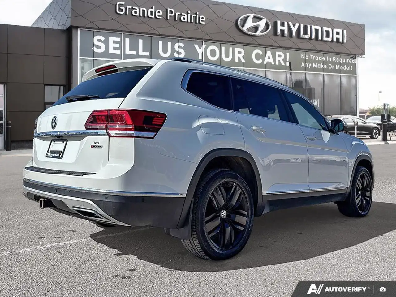 Volkswagen Atlas снимка Volkswagen Atlas