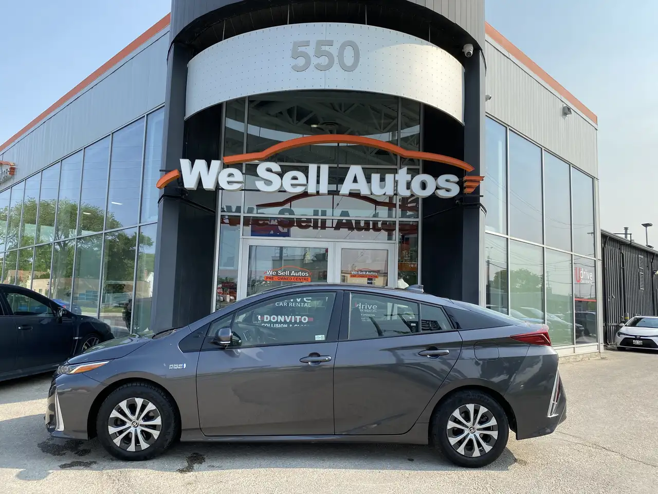 Toyota Prius Prime снимка Toyota Prius Prime
