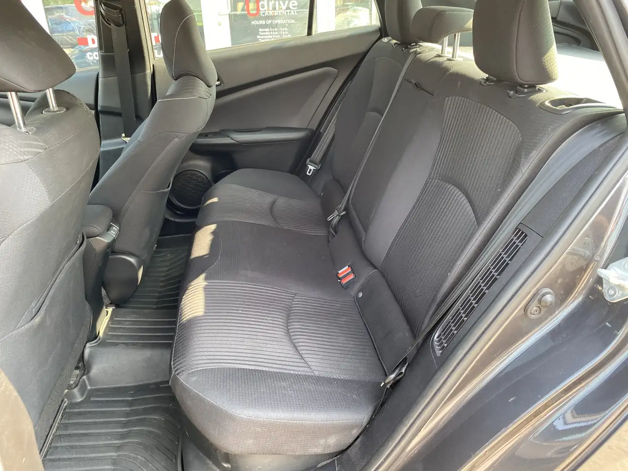 Toyota Prius Prime снимка Toyota Prius Prime