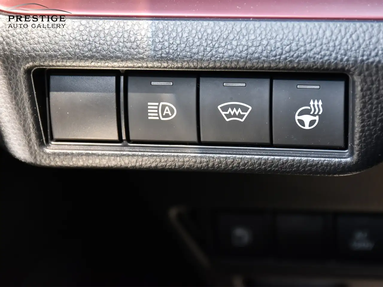 Toyota Prius Prime снимка Toyota Prius Prime