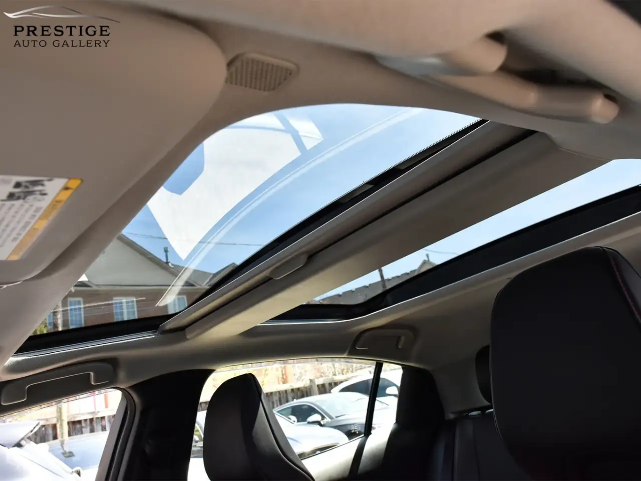 Toyota Prius Prime снимка Toyota Prius Prime