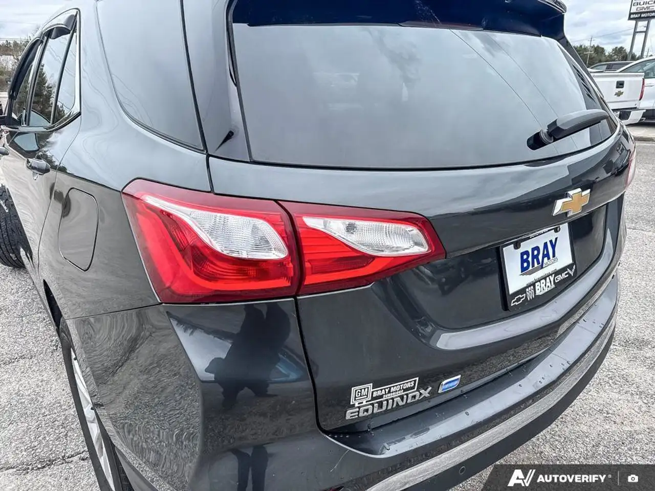 Chevrolet Equinox photo Chevrolet Equinox
