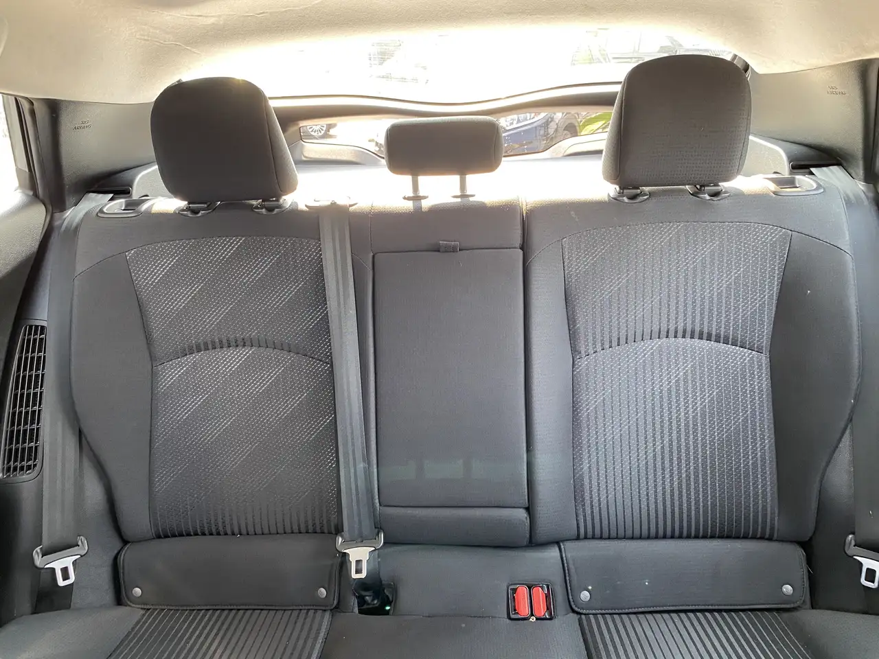 Toyota Prius Prime снимка Toyota Prius Prime