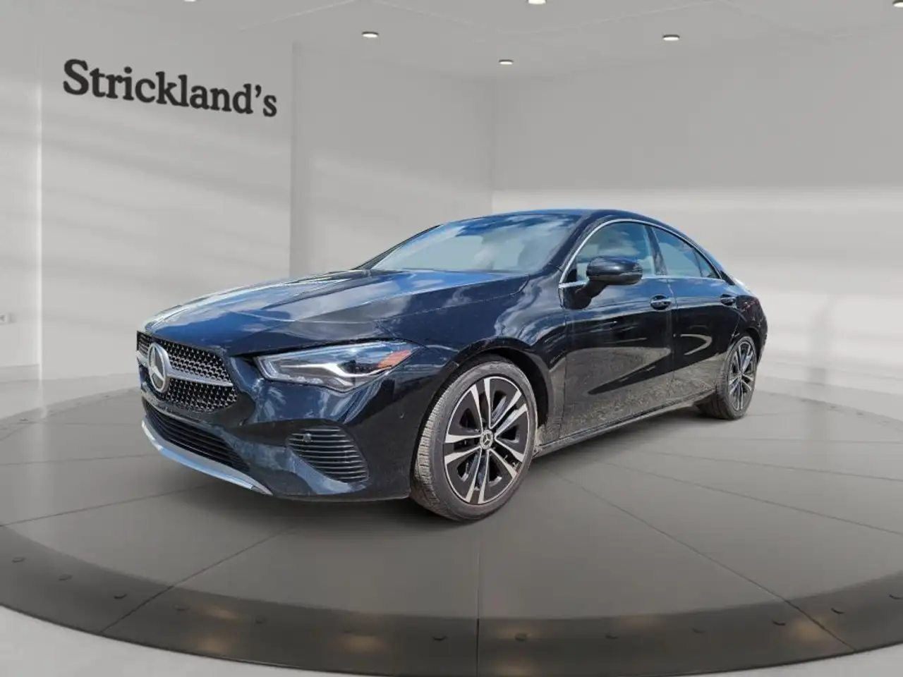Mercedes-Benz CLA снимка Mercedes-Benz CLA
