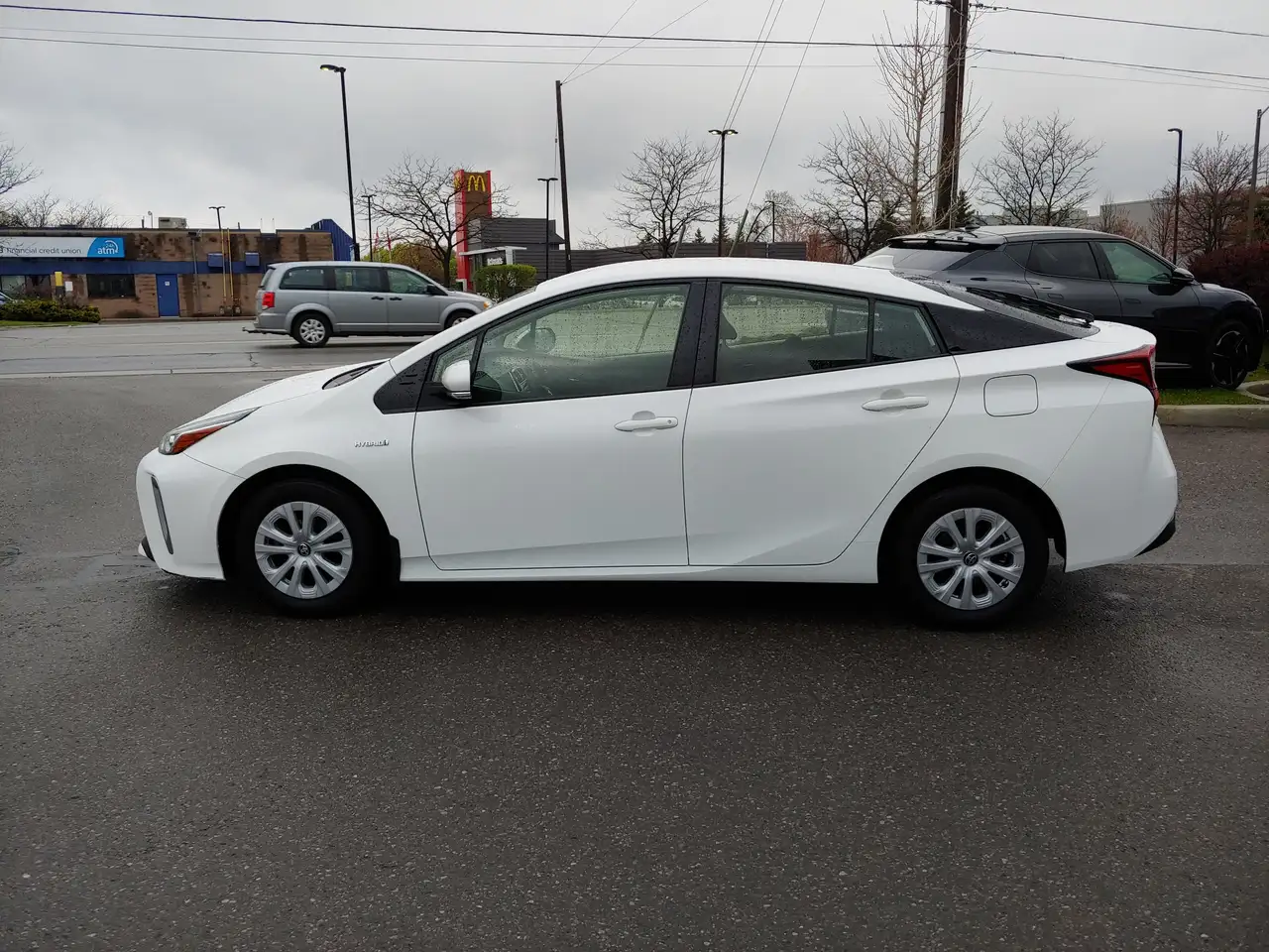 Toyota Prius снимка Toyota Prius