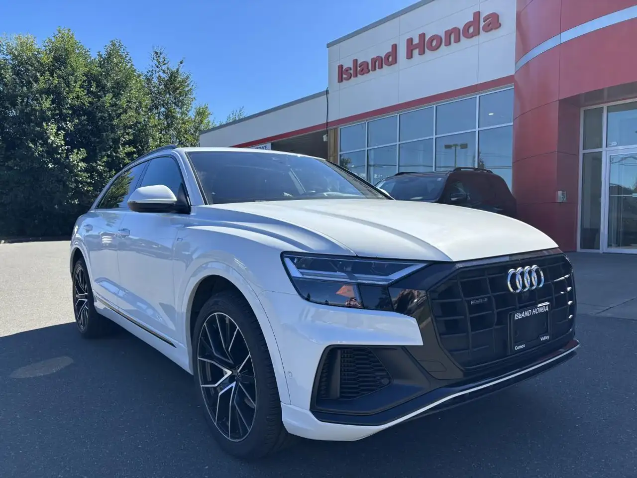 2021 Audi Q8 photo 2021 Audi Q8