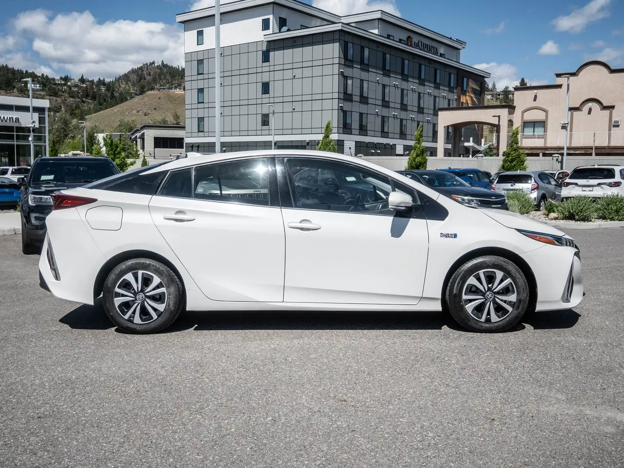 Toyota Prius Prime fotografie Toyota Prius Prime