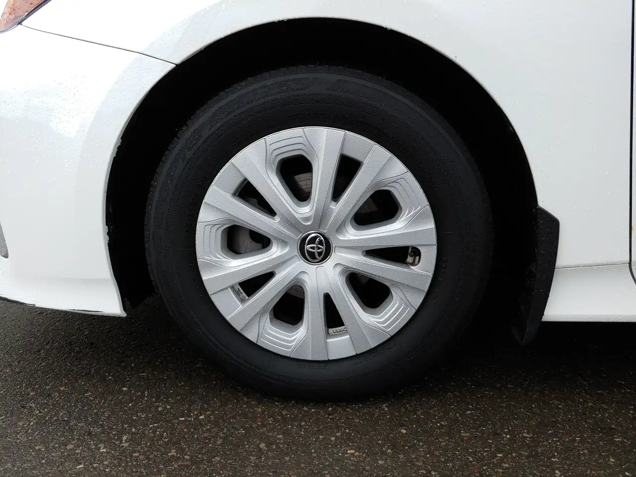 Toyota Prius снимка Toyota Prius